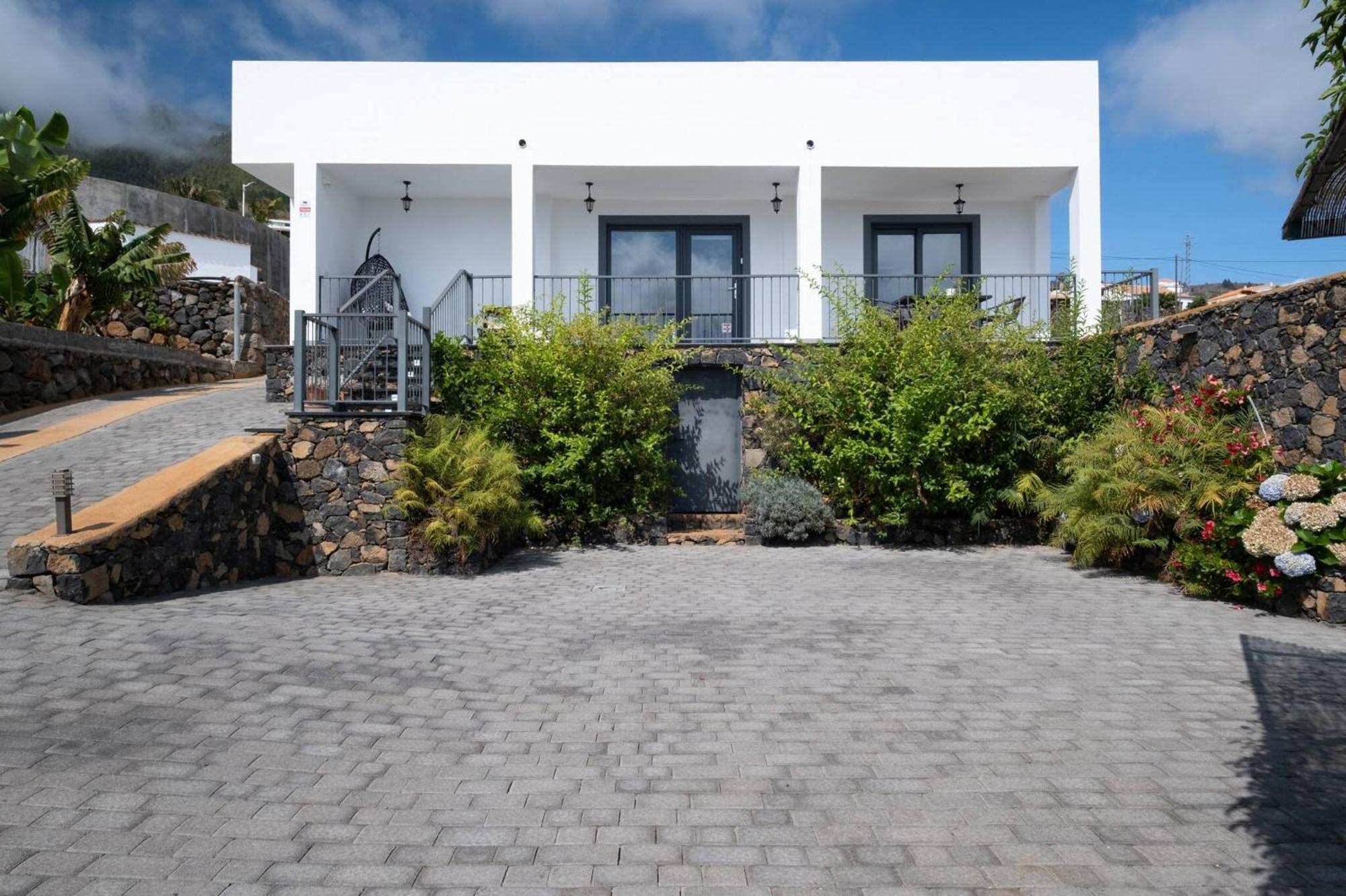 Villa La Graja By Huskalia - Private Pool Лос-Льянос-де-Аридане Экстерьер фото
